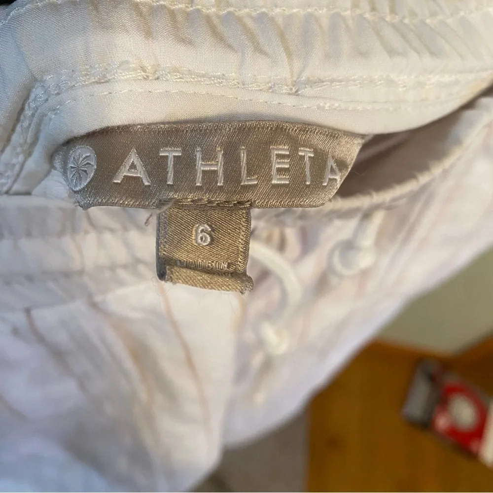 Athleta Linen striped white wide leg drawstring cropped  pant size 6